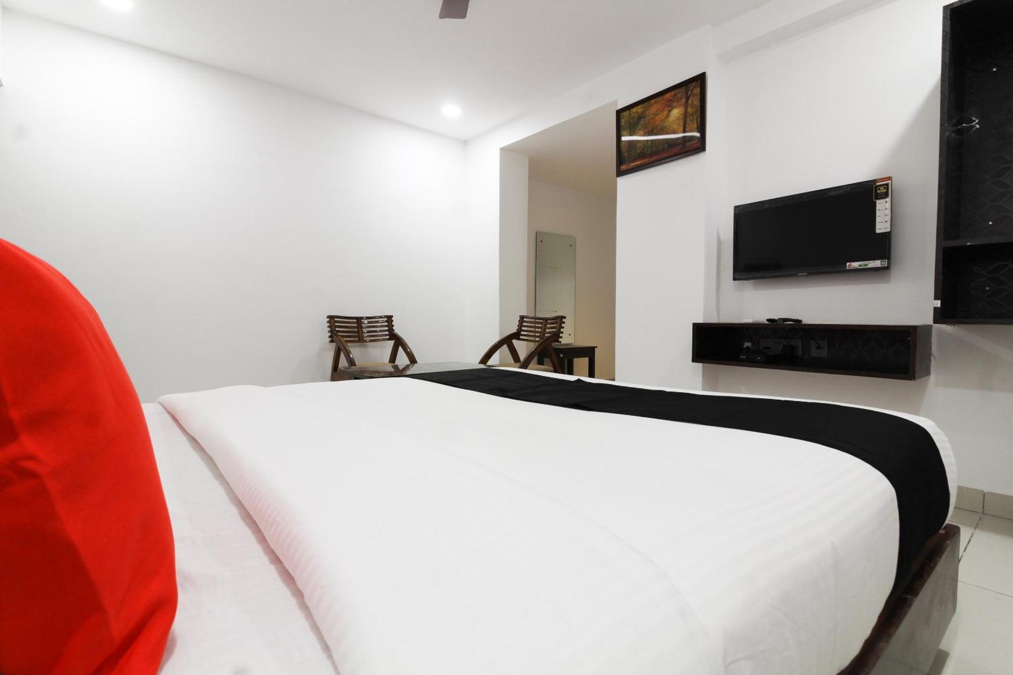 แคปิตัล โอ 63727 ไมตรี โฮเต็ล Hotel Maula Ali ภายนอก รูปภาพ