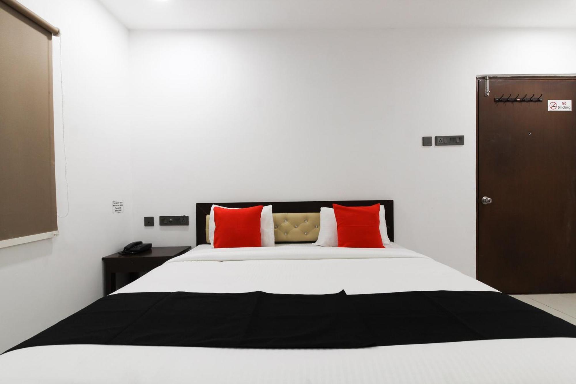 แคปิตัล โอ 63727 ไมตรี โฮเต็ล Hotel Maula Ali ภายนอก รูปภาพ